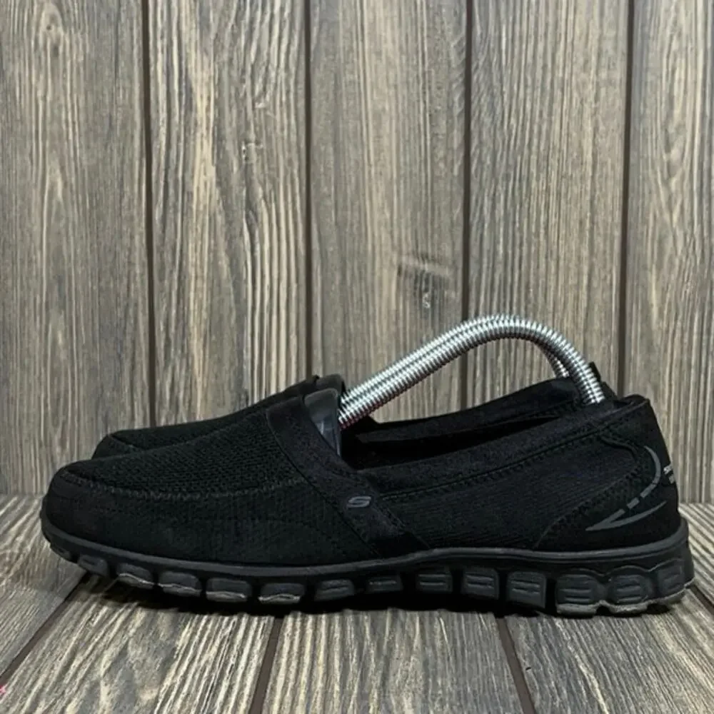 Skechers Women Lightweight Comfort‎ Shoes Flats Slip On Black Sz 7 Memory Foam